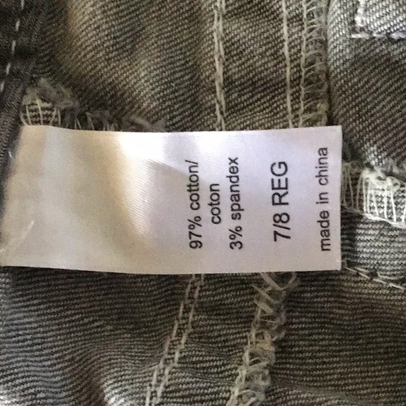 Maurice's Gray Jeans - Picture 4 of 4